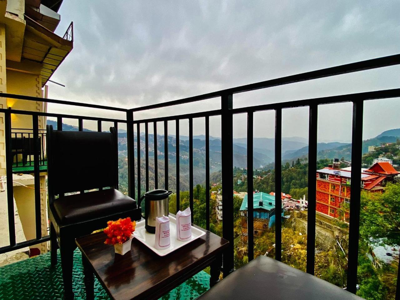 Hotel Aachman Regency With Rooftop Terrace Šimla Exteriér fotografie